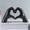 Nordic Heart Gesture Sculpture Resin Abstract Hand Love Statue Figurines Wedding Home Living Room Desktop Ornaments Room Decor